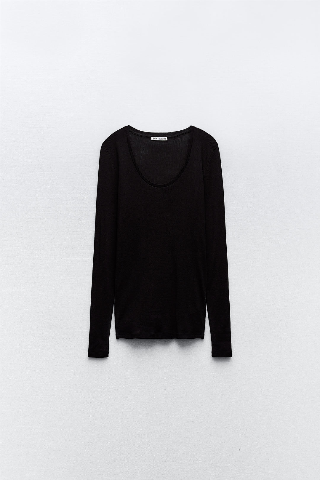 Basic T-Shirt