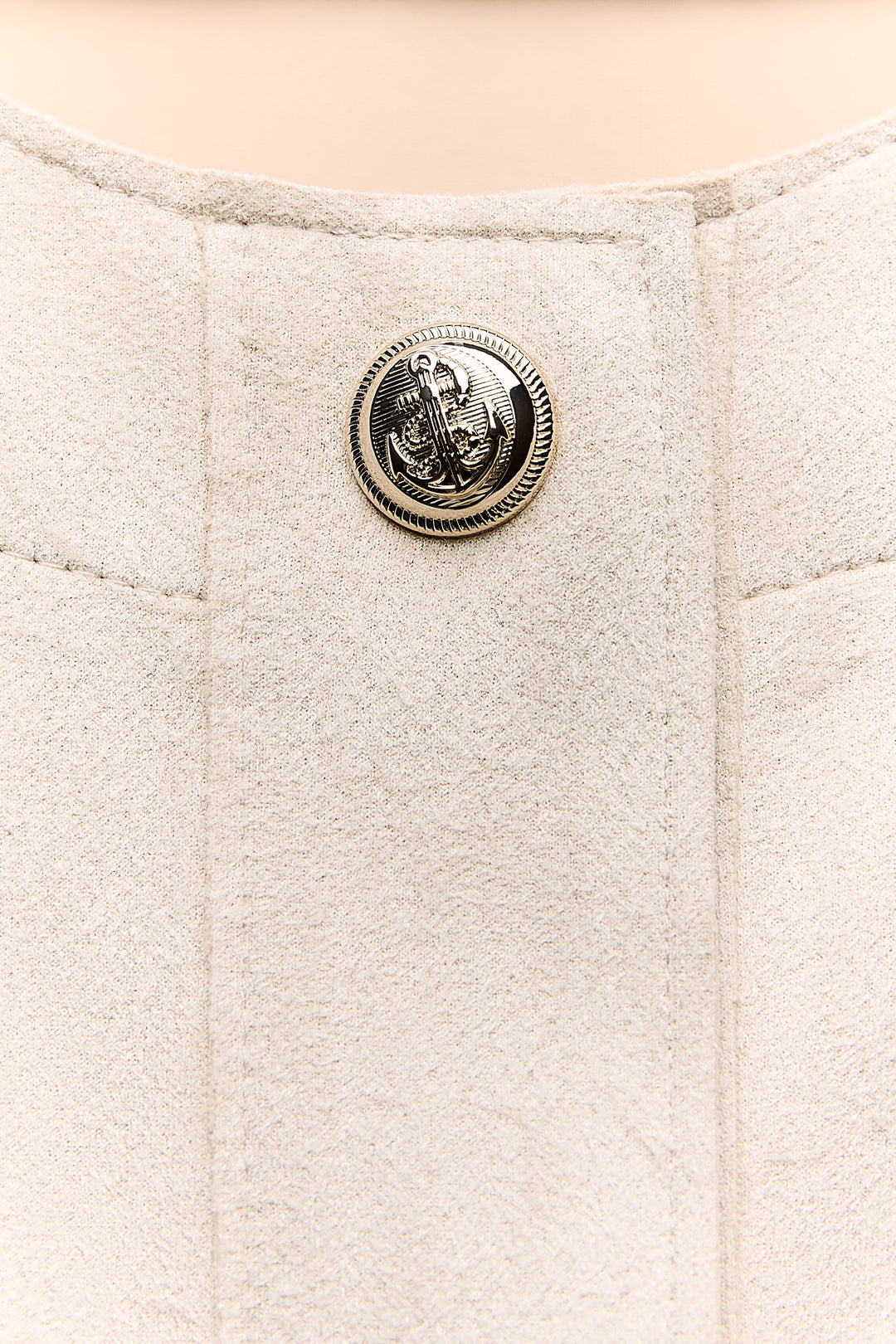 Short-Outwear