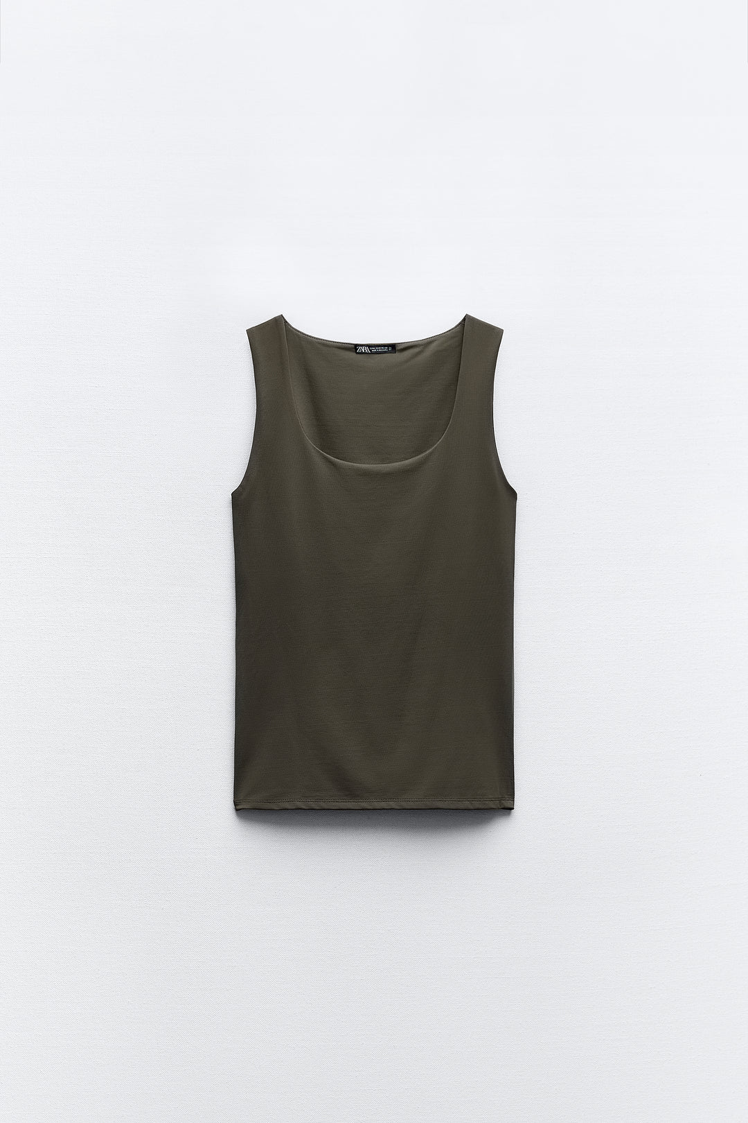 Basic T-Shirt