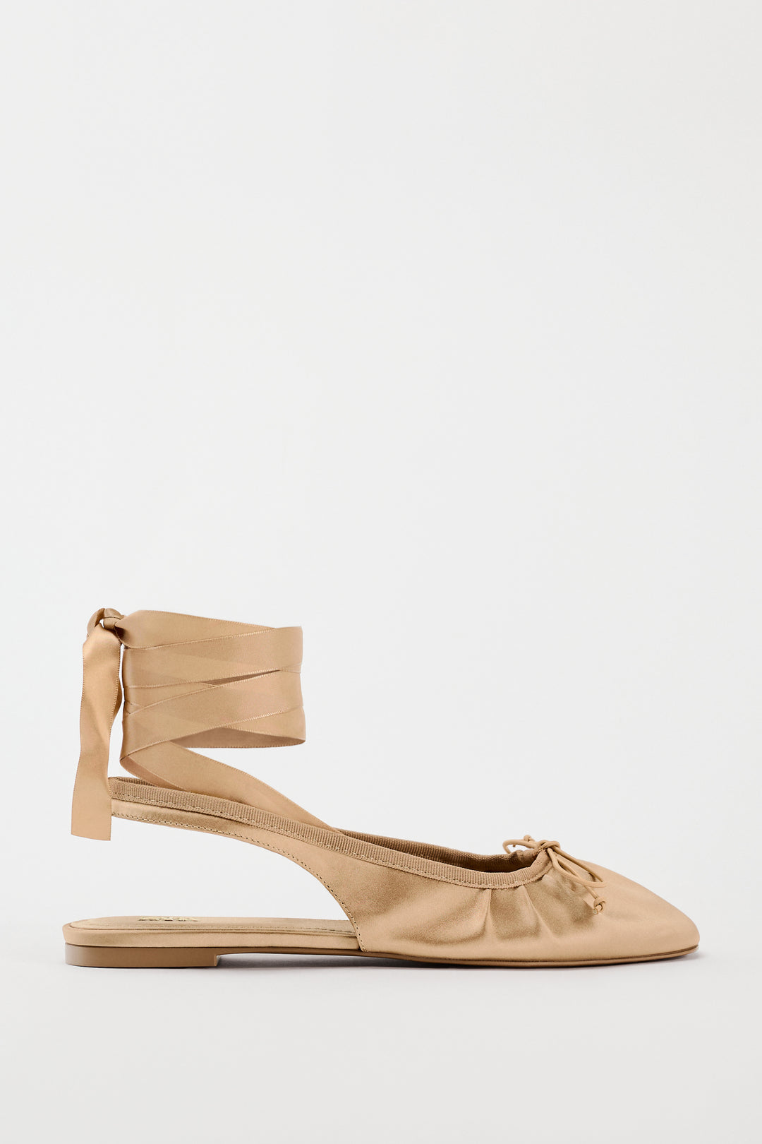 Flat Shoe