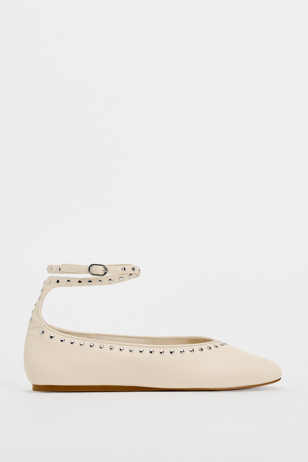 Flat Shoe