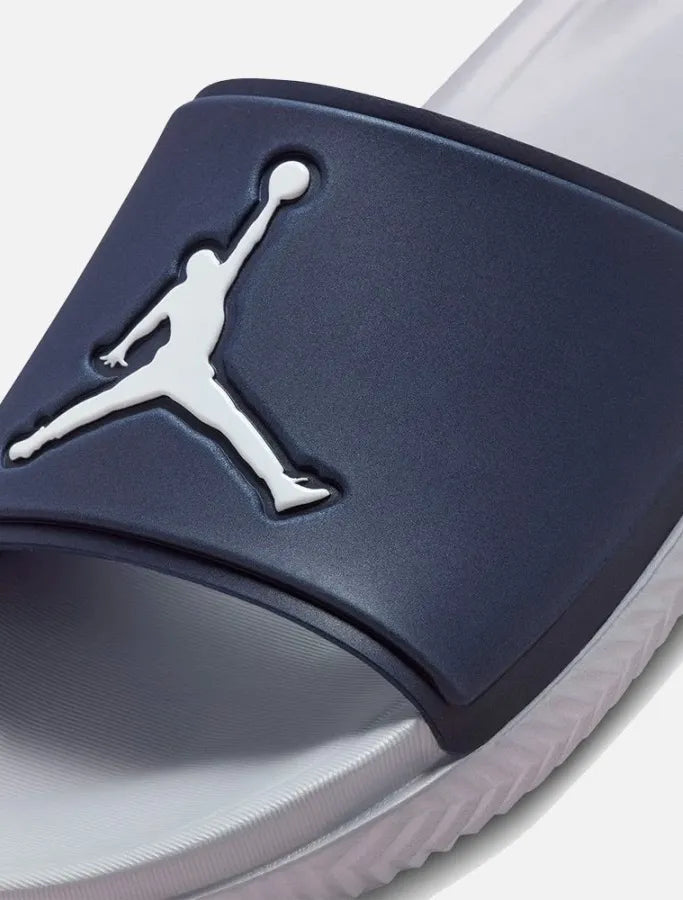 Moudda Nike -