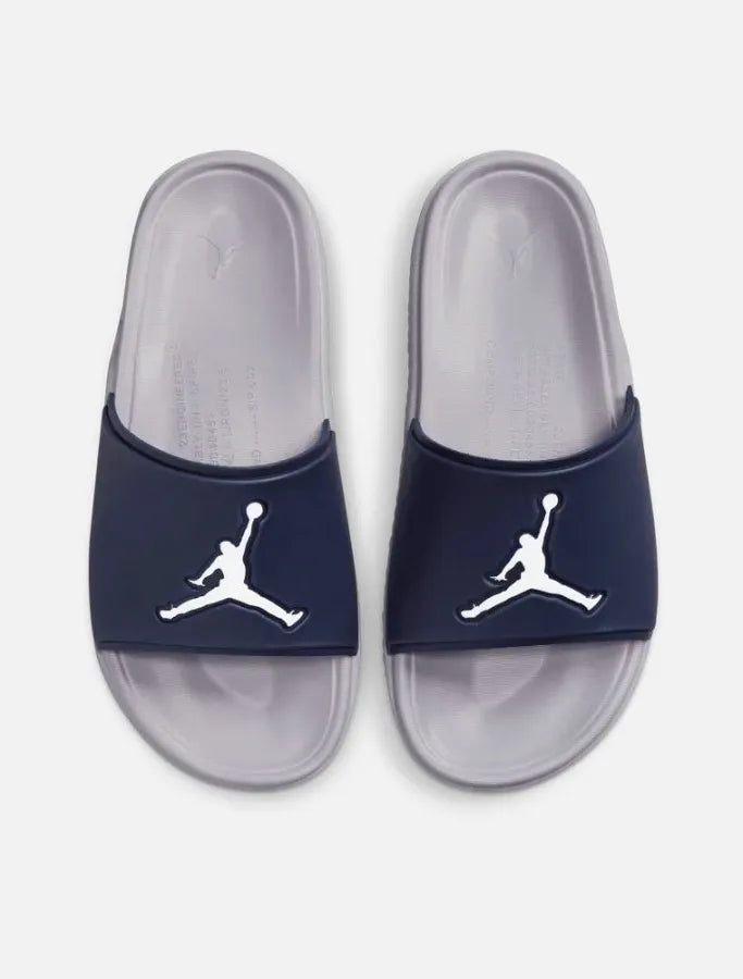 Moudda Nike -