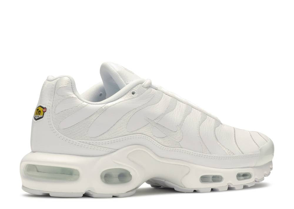 Moudda Nike - 1