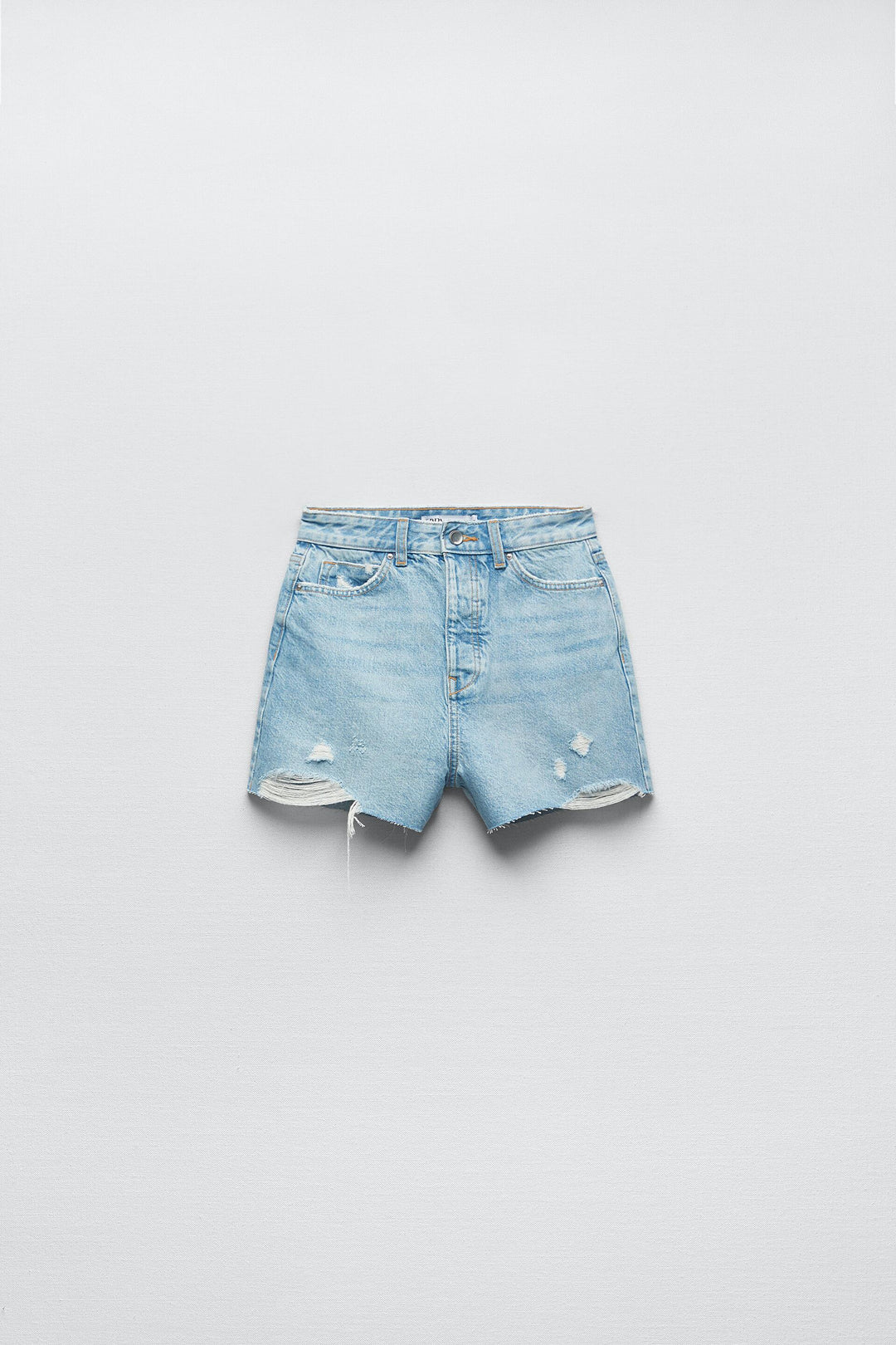 https://static.zara.net/photos/2023/V/0/1/p/8228/050/406/2/8228050406_6_1_1.jpg?ts=1681456066184