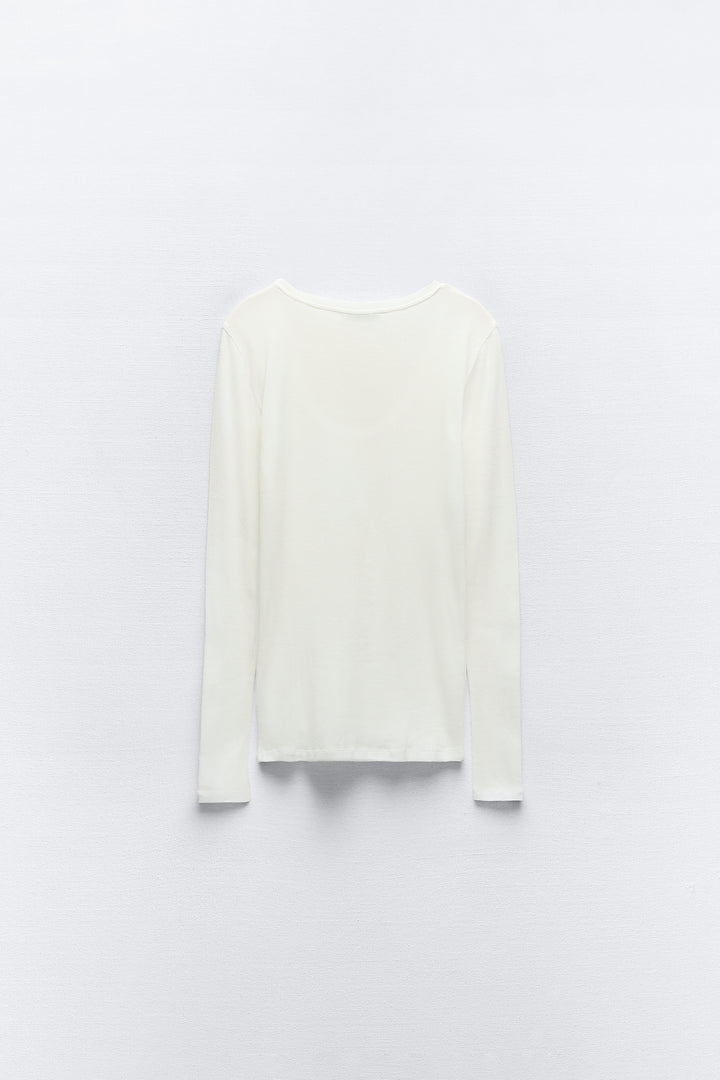Basic T-Shirt