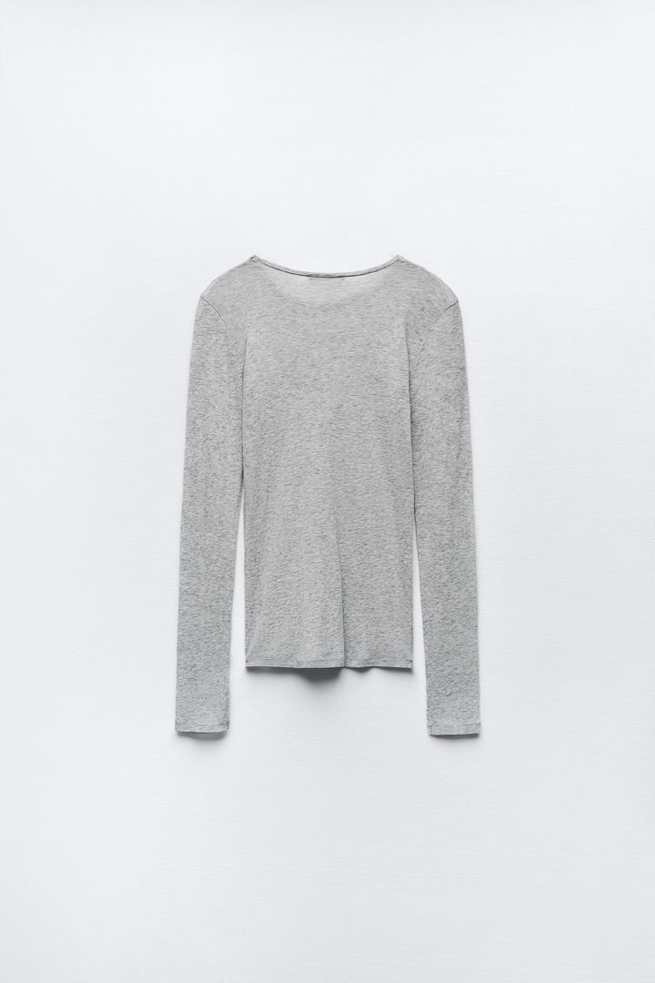 Basic T-Shirt