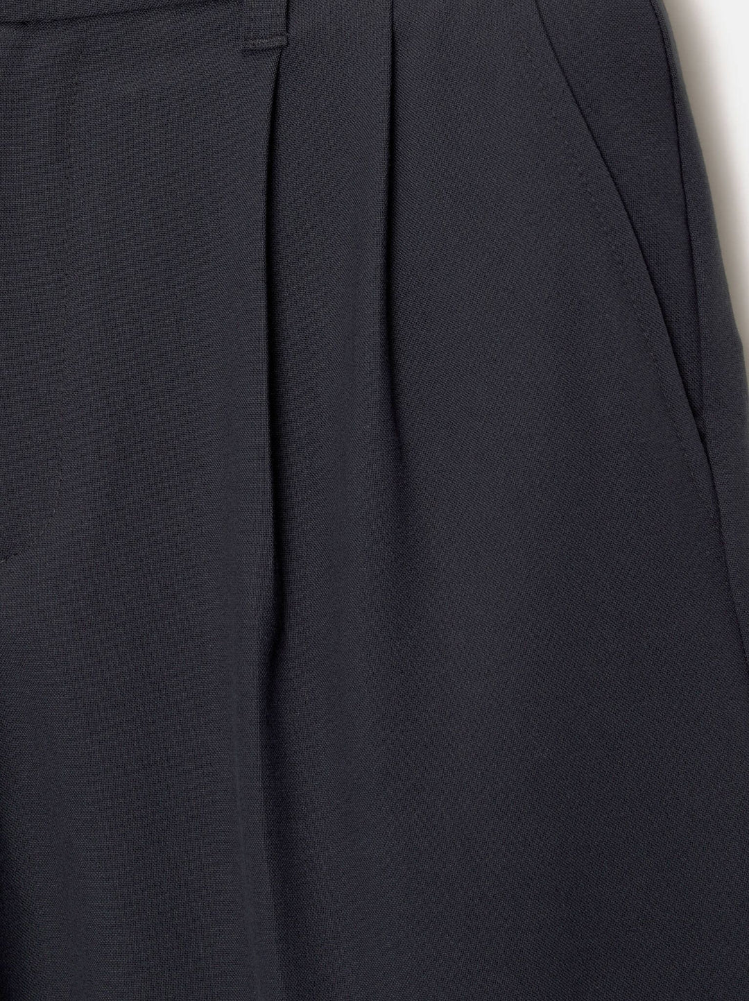 Moudda PULL & BEAR - Bermuda Longue Double Pince Collection Marino - Tunisie 3