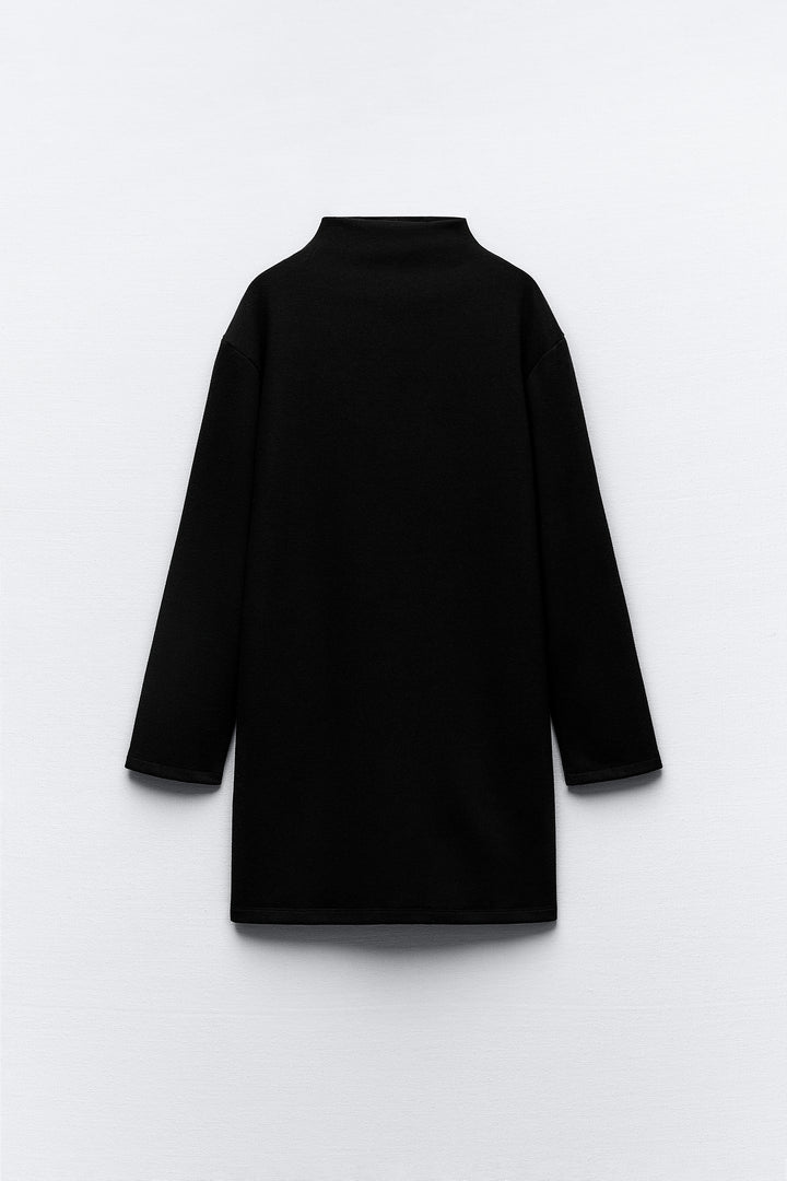 Robe douce col V manches longues