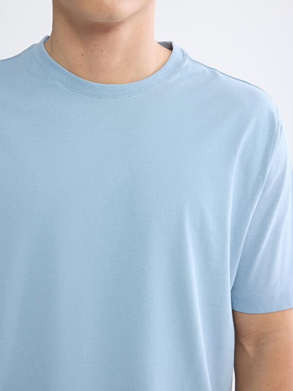 Moudda LC Waikiki - T-shirt basique col rond manches courtes en jersey pour Homme couleur  Bleu clair - Tunisie 3
