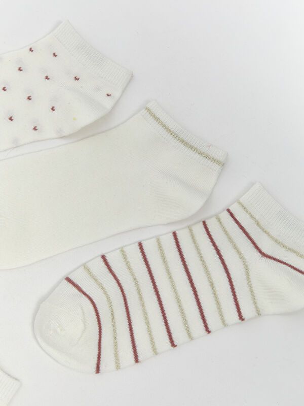 Moudda LC Waikiki - Chaussettes liner trainer (sport) couleur Écru pour femmes - Tunisie 2