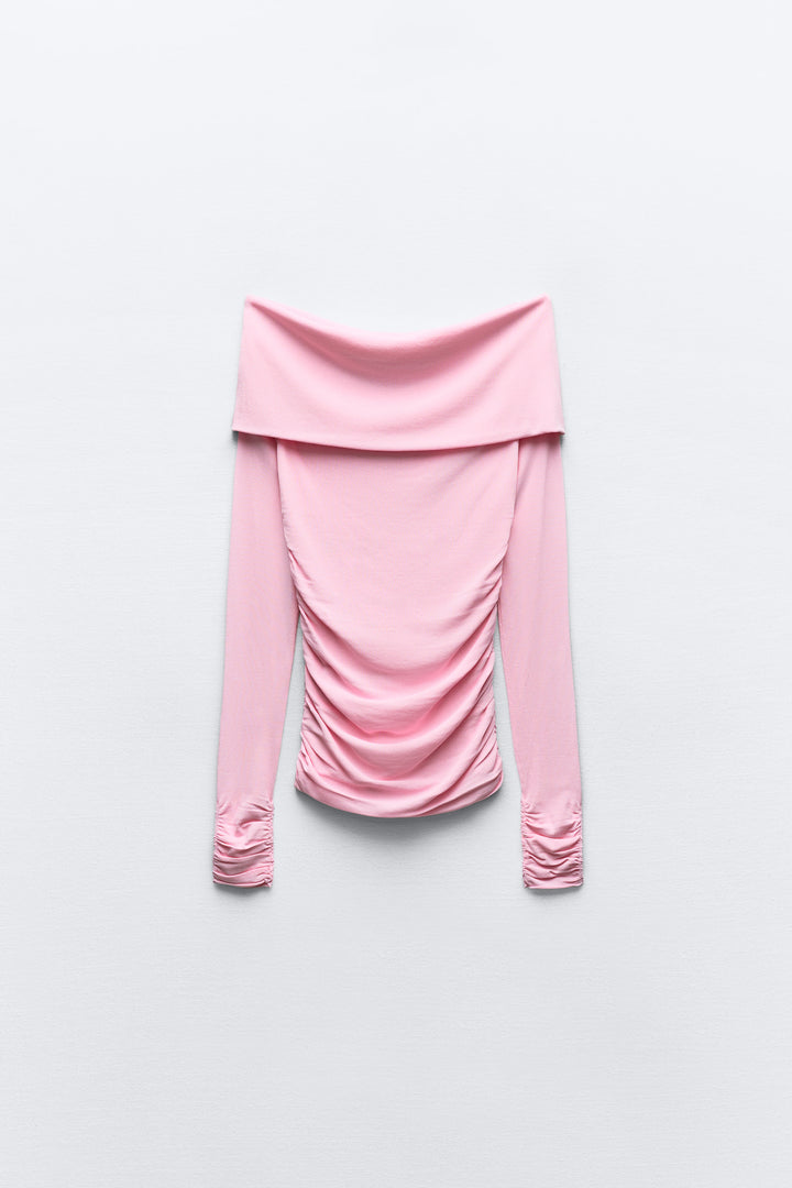 Body drapé off shoulder