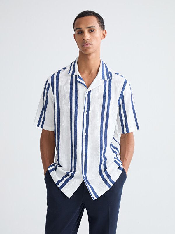 Moudda LC Waikiki - Chemise manches courtes en tissu pour Homme couleur Bleu rayé - Tunisie 1
