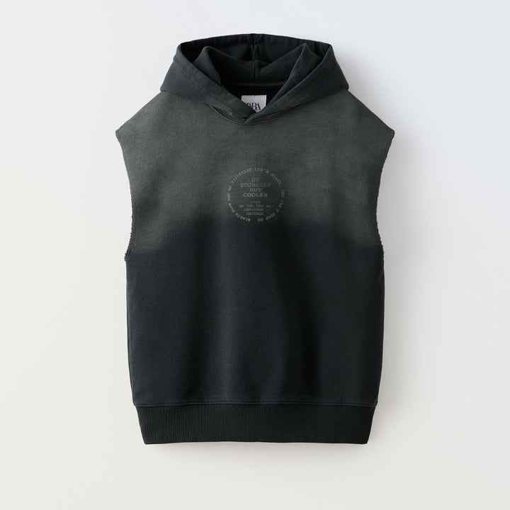 Moudda ZARA - Sweat sans manches coupé sang grunge - Tunisie 1