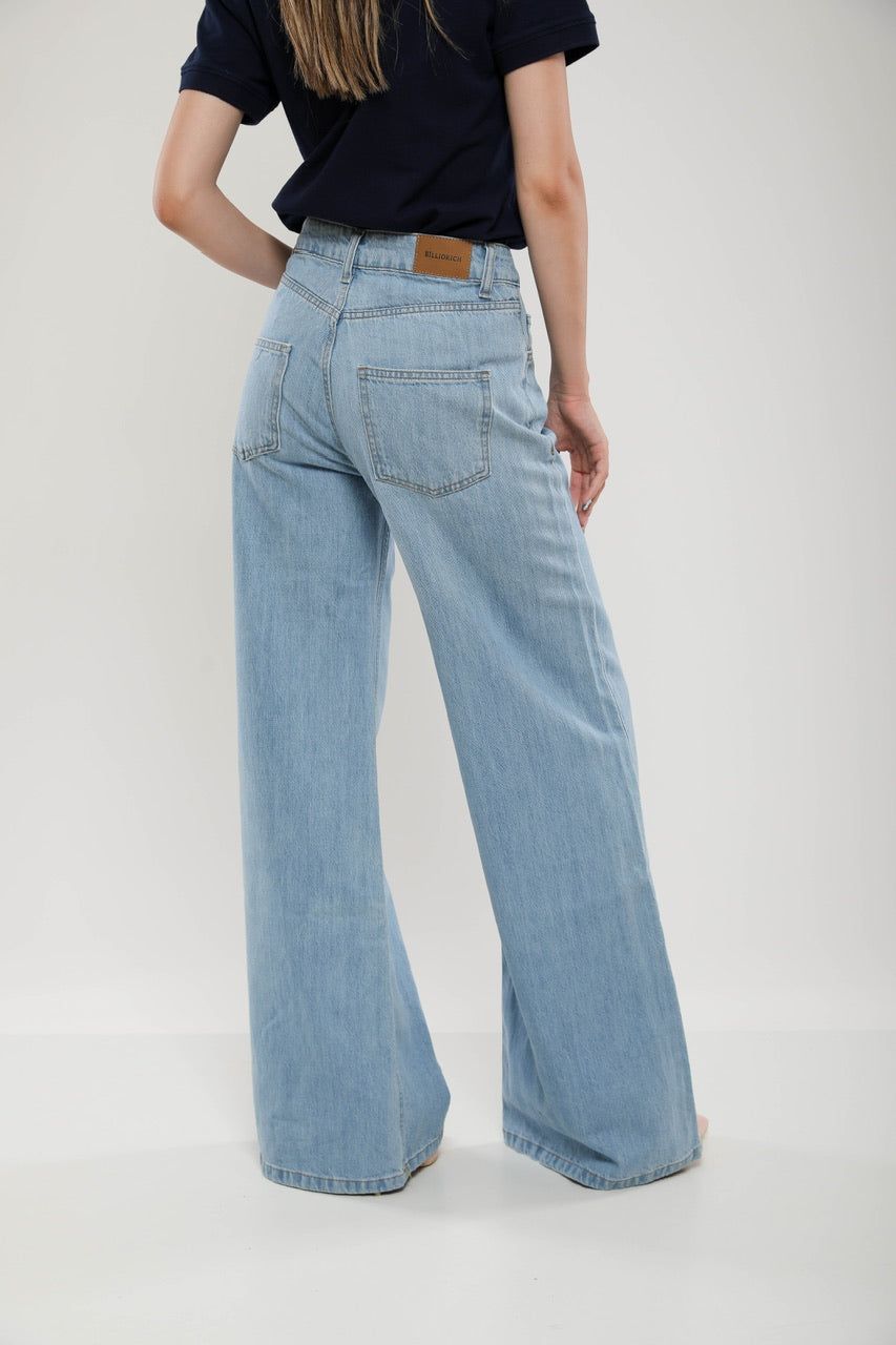 Moudda Billiorich - Pantalon Large Femme en Jean - Tunisie 3