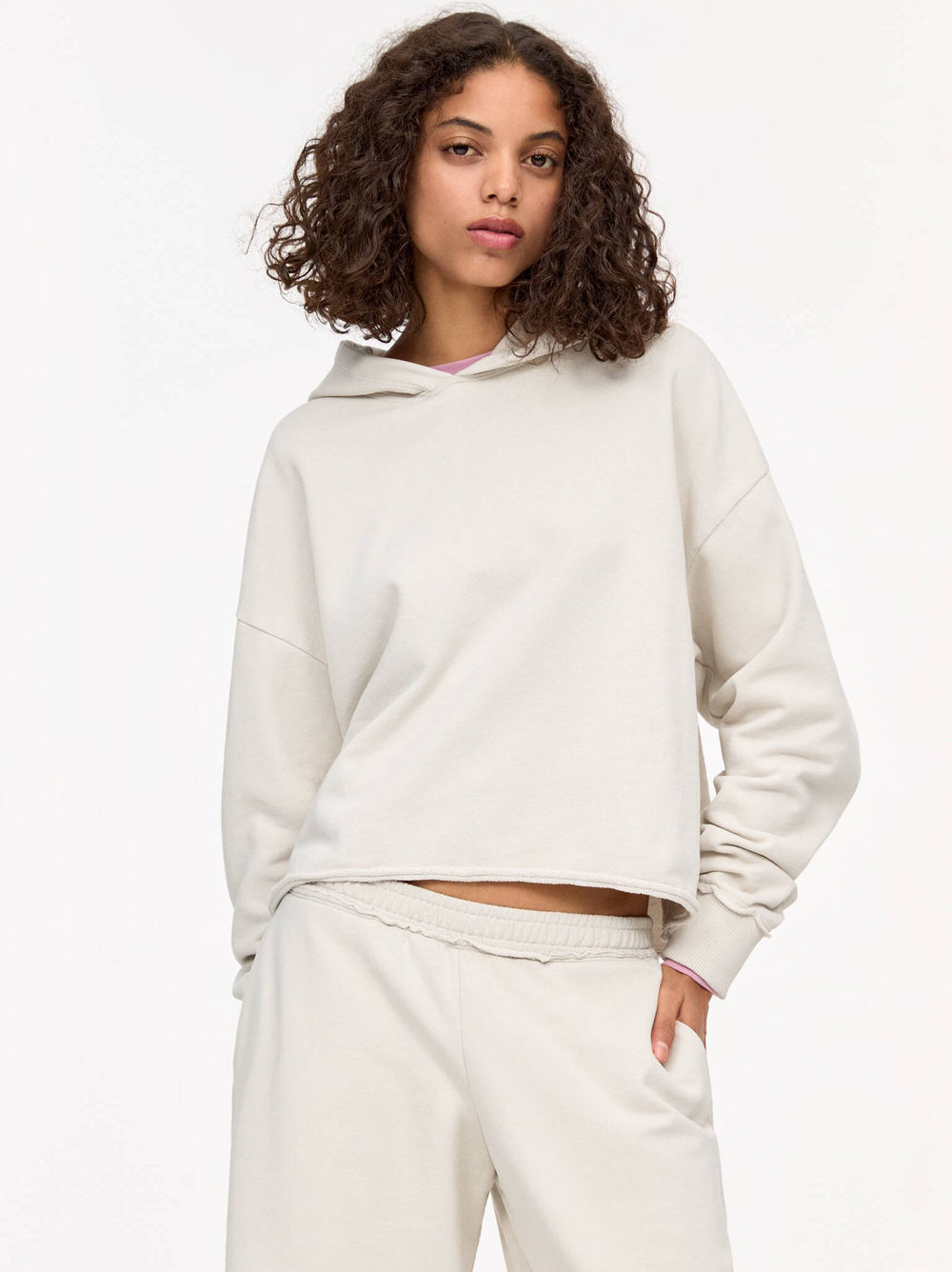 Moudda PULL & BEAR - Sweat Capuche Crop - Effiloché - Tunisie 2