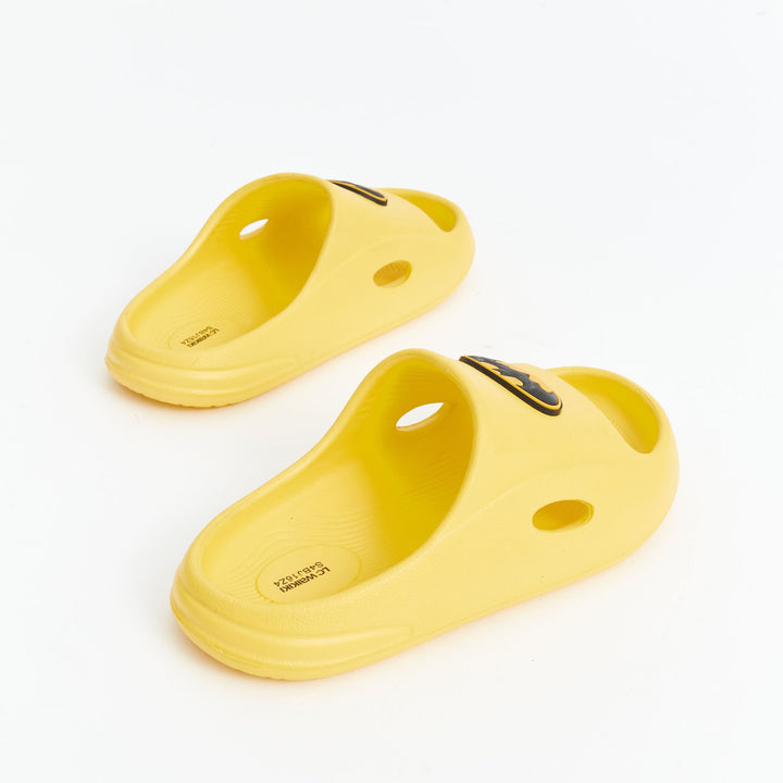 Moudda LC Waikiki - Pantoufles Garçon Jaune - Tunisie 4