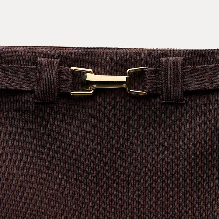 Moudda ZARA - Mini-jupe avec ceinture boucle dorée – ensemble - Tunisie 3