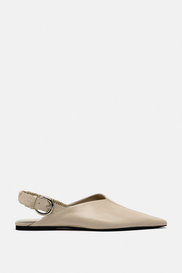 Flat Shoe