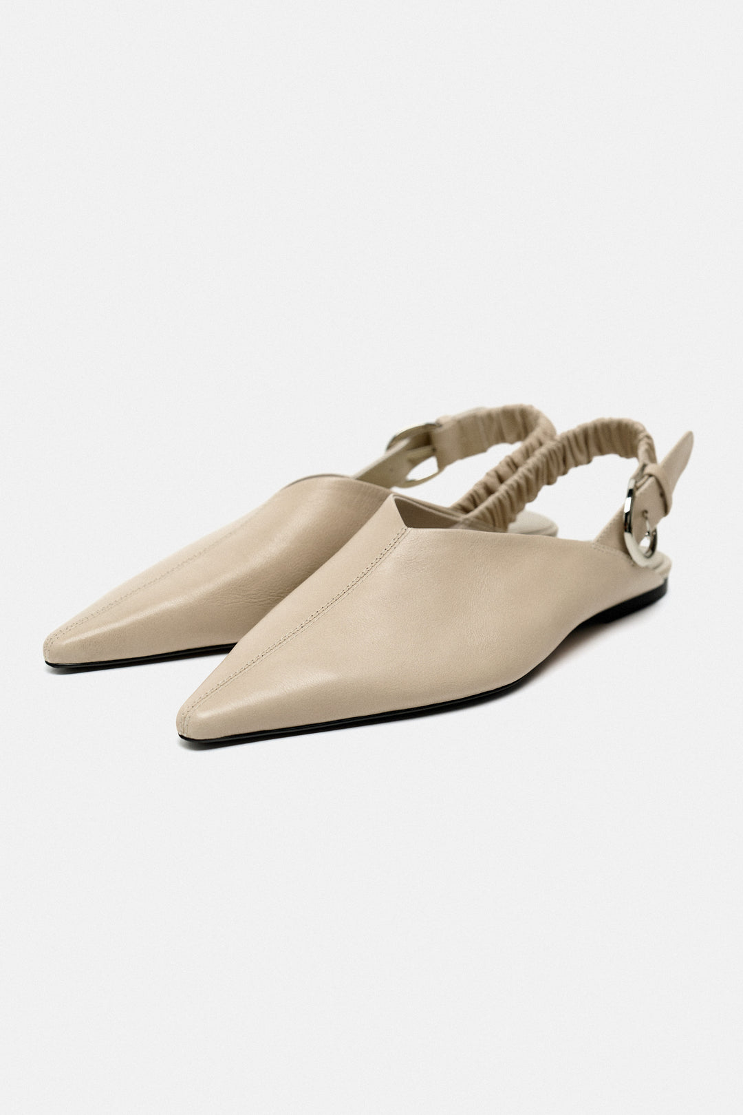 Flat Shoe