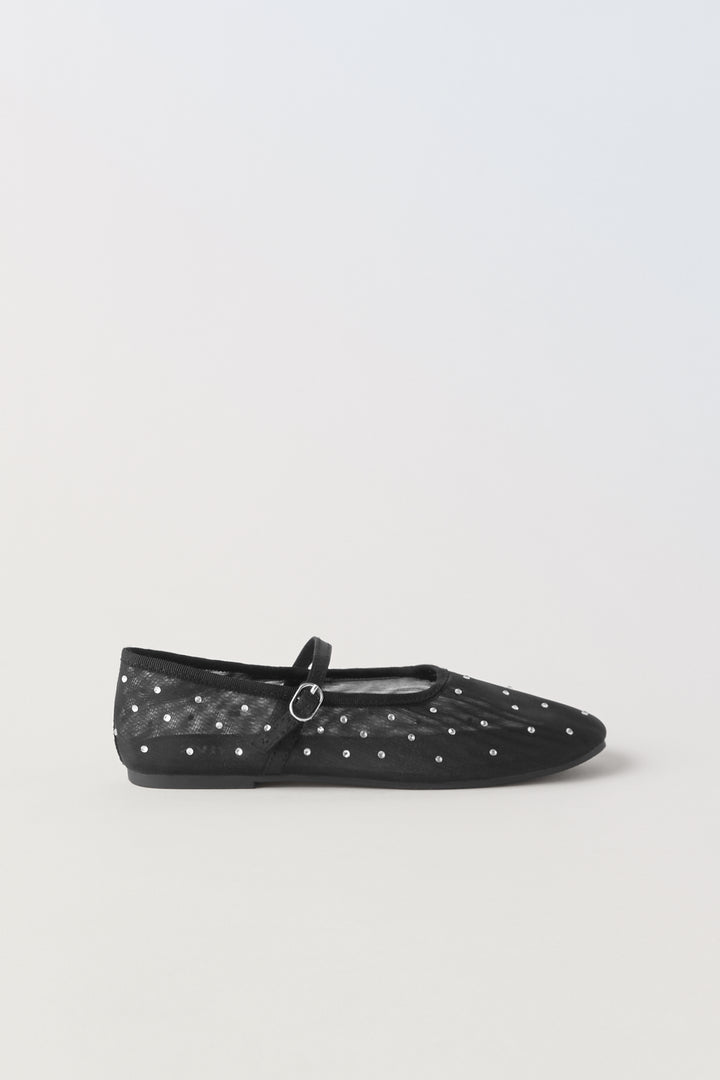 Shoe