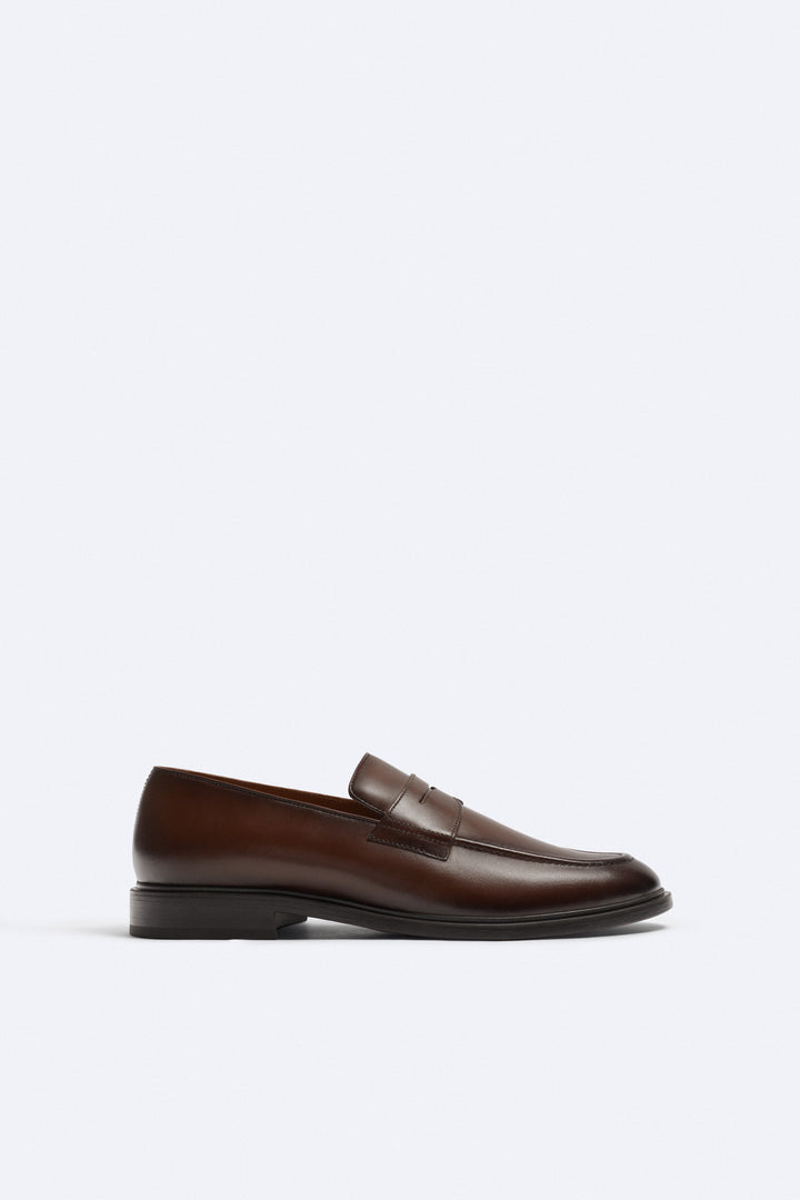 Mocassin basique en cuir**