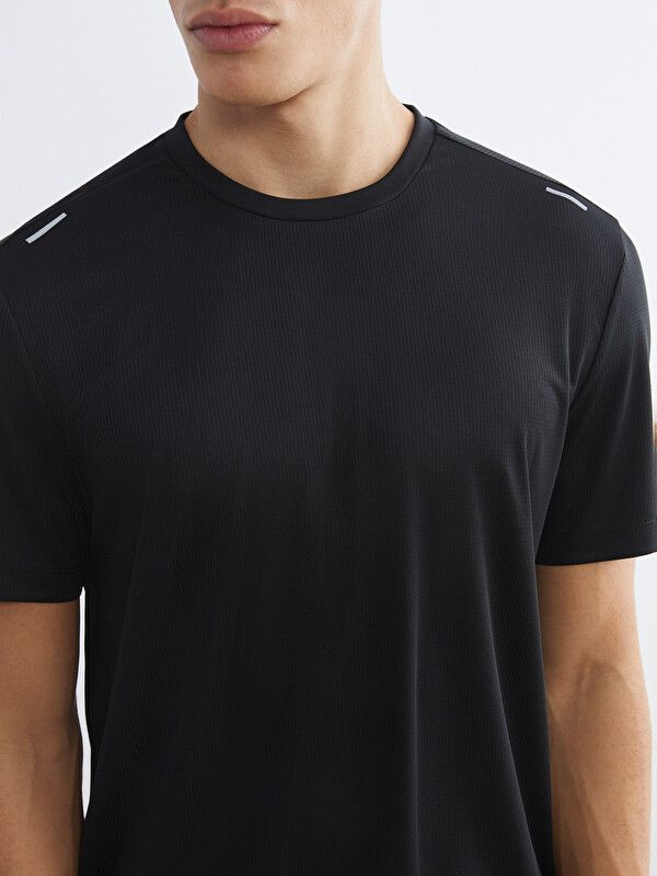 Moudda LC Waikiki - T-shirt basique manches courtes en jersey - tenue de sport pour Homme couleur Noir - Tunisie 3