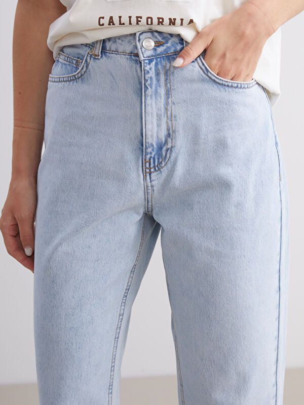 Moudda LC Waikiki - Pantalon tissé en denim Femme Bleu clair - Tunisie 3