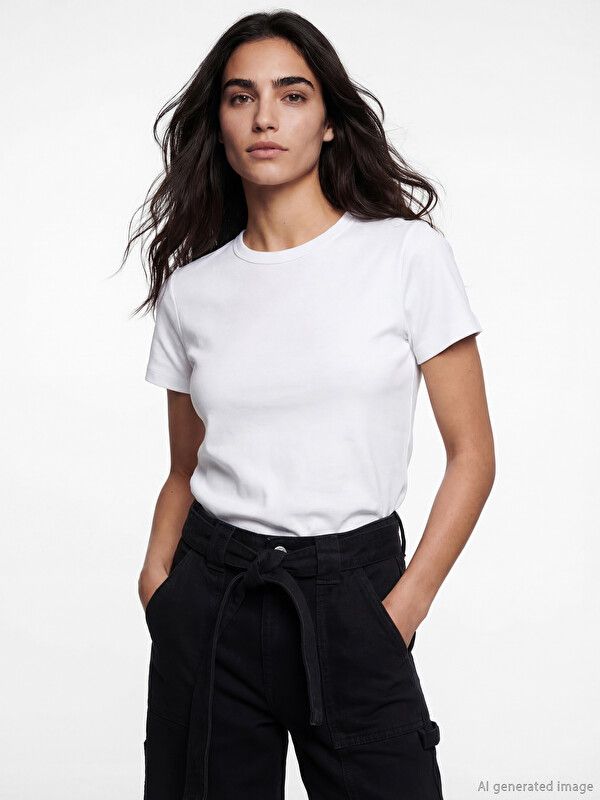 Moudda LC Waikiki - Body basique manches courtes en jersey pour Femme couleur Blanc - Tunisie 1