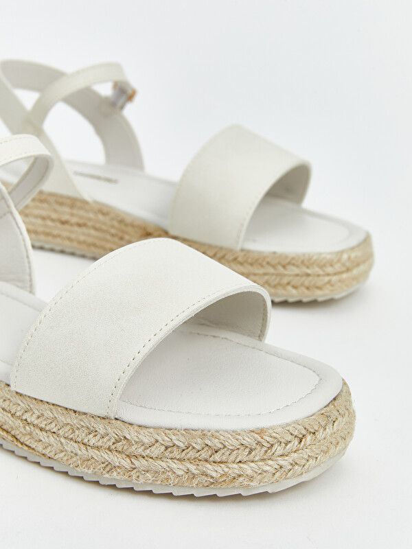 Moudda LC Waikiki - Sandales pour Fille couleur Beige - Tunisie 3