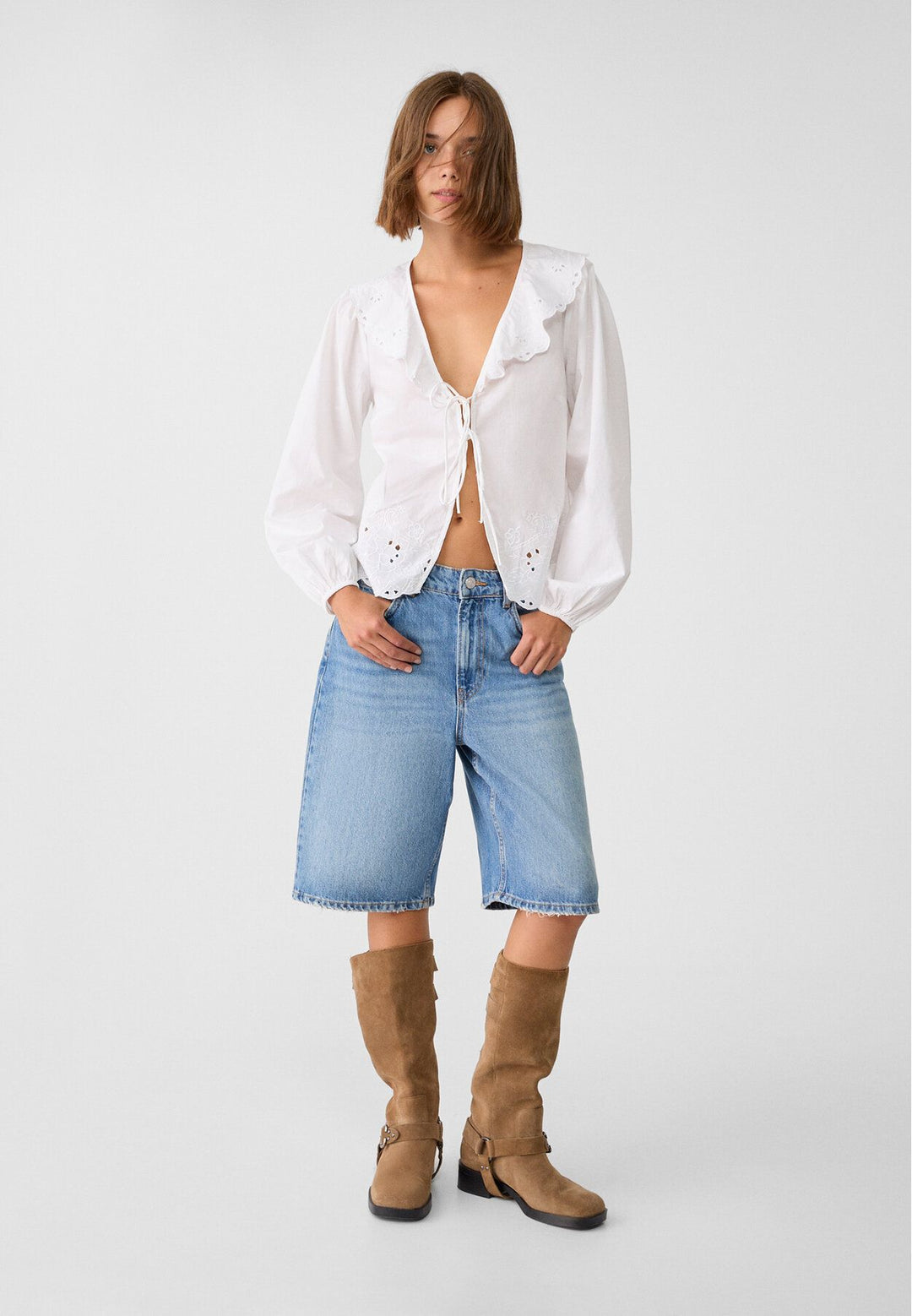 Moudda STRADIVARIUS - Chemise Brodée au Col - Tunisie 3