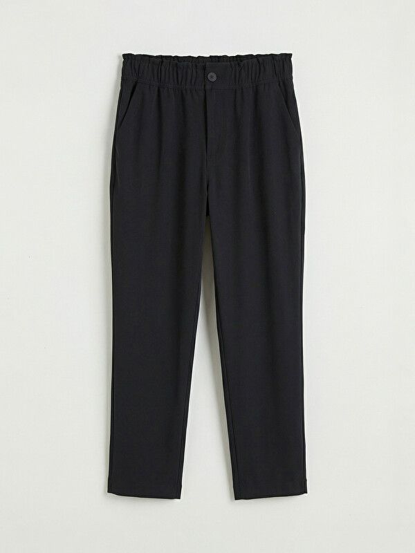 Moudda LC Waikiki - Pantalon fin en tissu pour Femme couleur Noir - Tunisie 1
