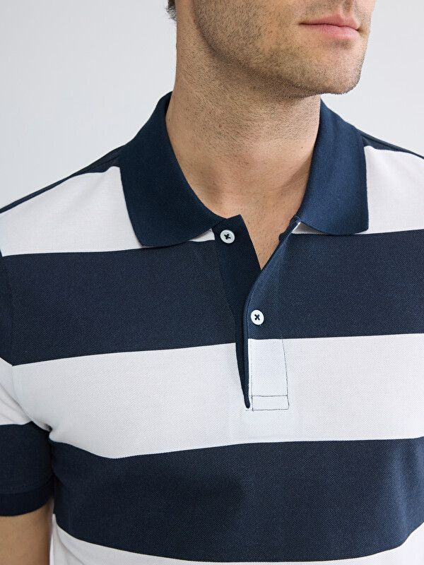 Moudda LC Waikiki - T-shirt manches courtes en jersey pour Homme couleur Bleu marine rayé - Tunisie 3