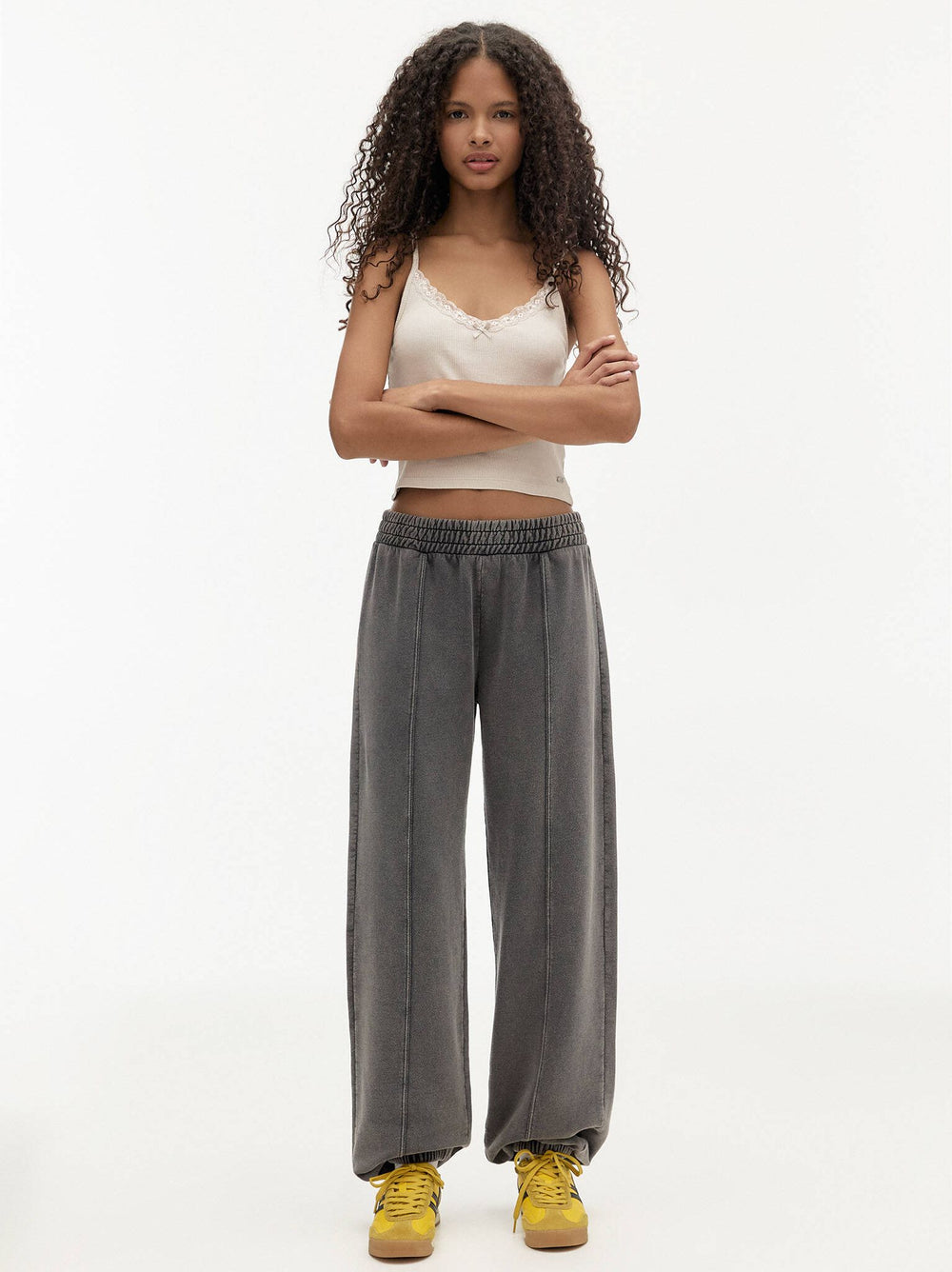 Moudda PULL & BEAR - Pantalon Pacific - Coupes Circulaires - Tunisie 2