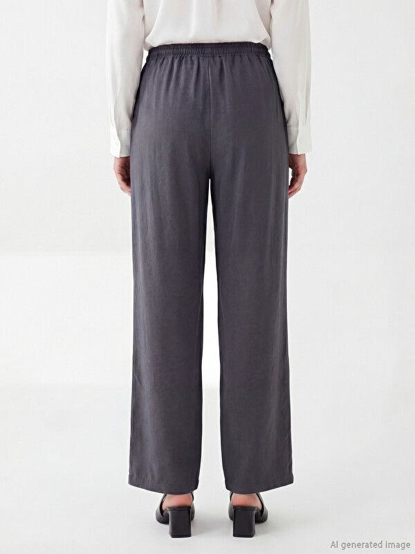 Moudda LC Waikiki - Pantalon fin en tissu pour Femme couleur Anthracite - Tunisie 4