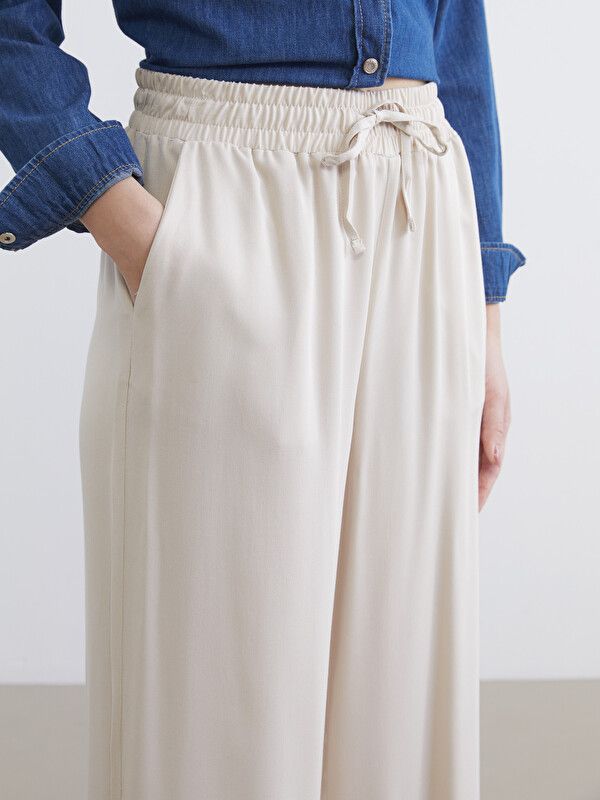 Moudda LC Waikiki - Pantalon fin en tissu pour Femme couleur Beige clair - Tunisie 3