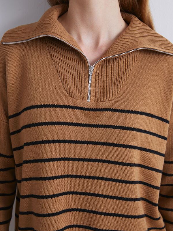 Moudda LC Waikiki - Pull épais en tricot couleur Marron clair rayé pour femmes - Tunisie 3