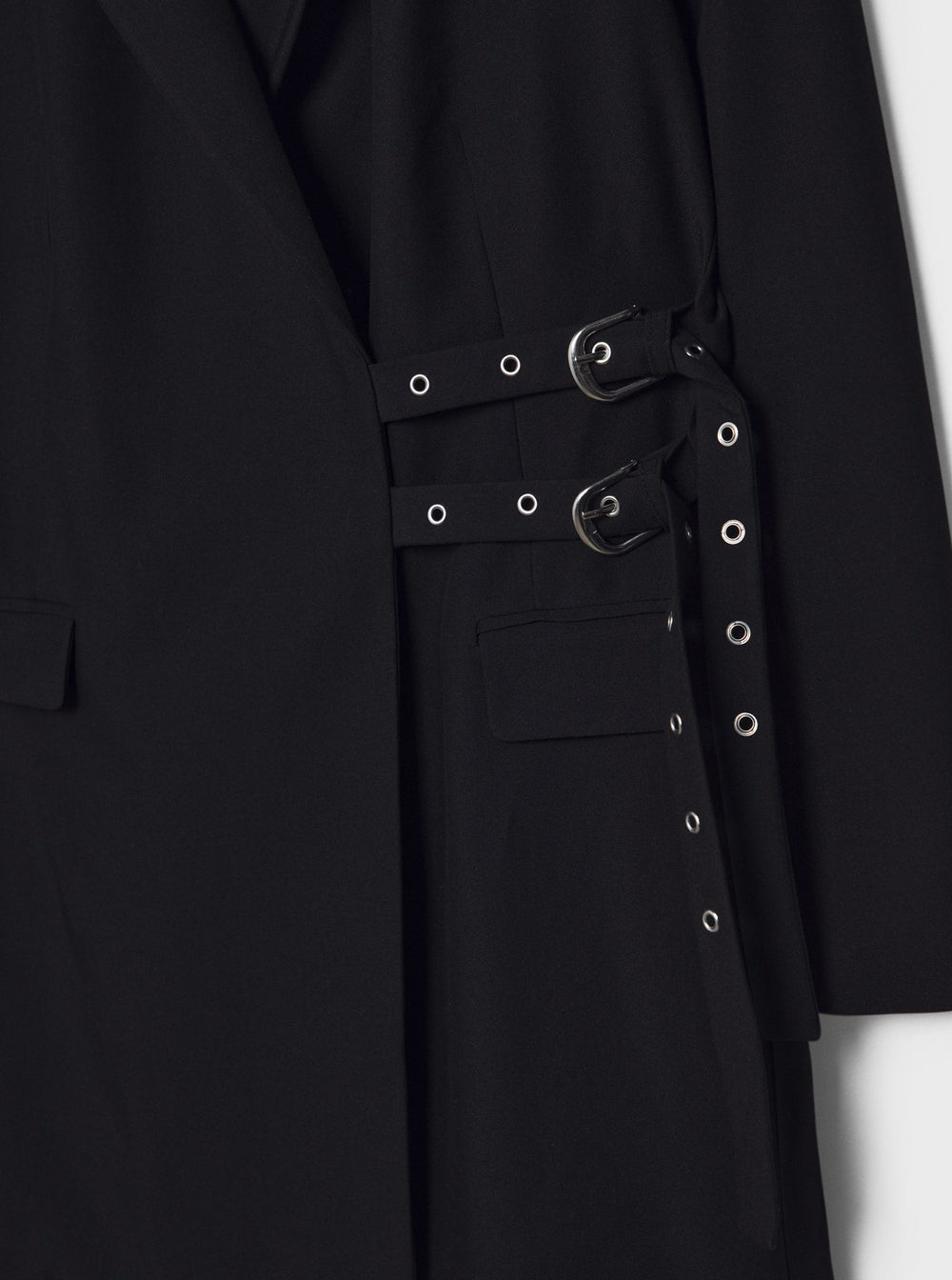 Moudda STRADIVARIUS - Blazer Robe avec Boucles - Tunisie 2