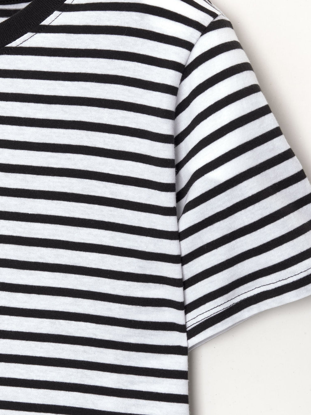 Moudda PULL & BEAR - Body Basique Demi-Manches Col Rond Rayé - Tunisie 2