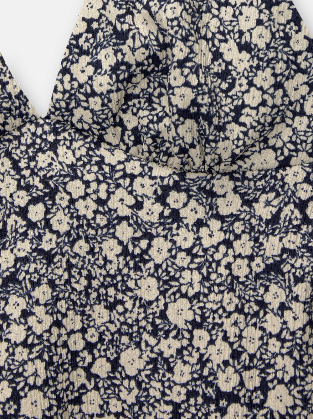 Moudda PULL & BEAR - Body Top Fleur Halter Nœud - Tunisie 2