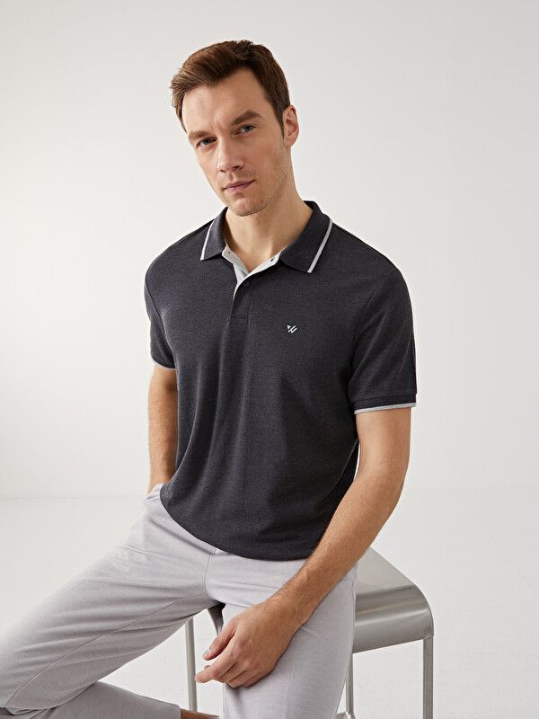 Moudda LC Waikiki - T-shirt col polo basique manches courtes en jersey pour Homme couleur Anthracite mélangé - Tunisie 1
