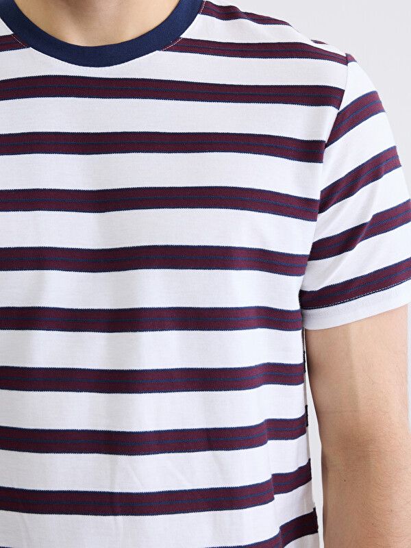 Moudda LC Waikiki - T-shirt en jersey à manches courtes pour Homme couleur Prune rayé - Tunisie 3