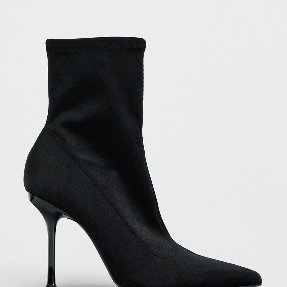 Moudda ZARA - Bottine talon velours - Tunisie 2