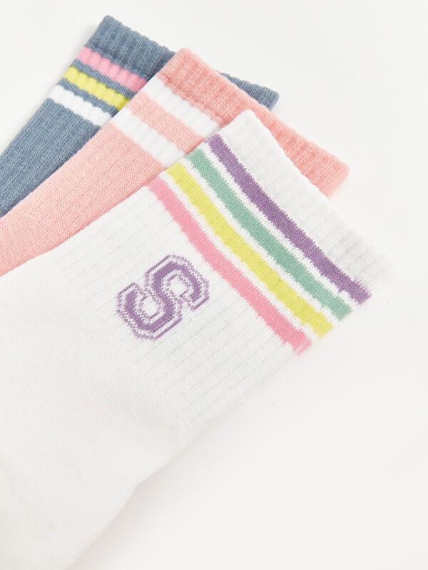 Moudda LC Waikiki - Chaussettes cheville couleur Écru pour femmes - Tunisie 3