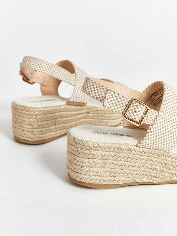 Moudda LC Waikiki - Sandales pour Femme couleur Beige - Tunisie 5