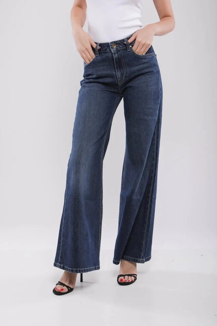 Moudda Billiorich - Pantalon Large Femme en Jean - Tunisie 1