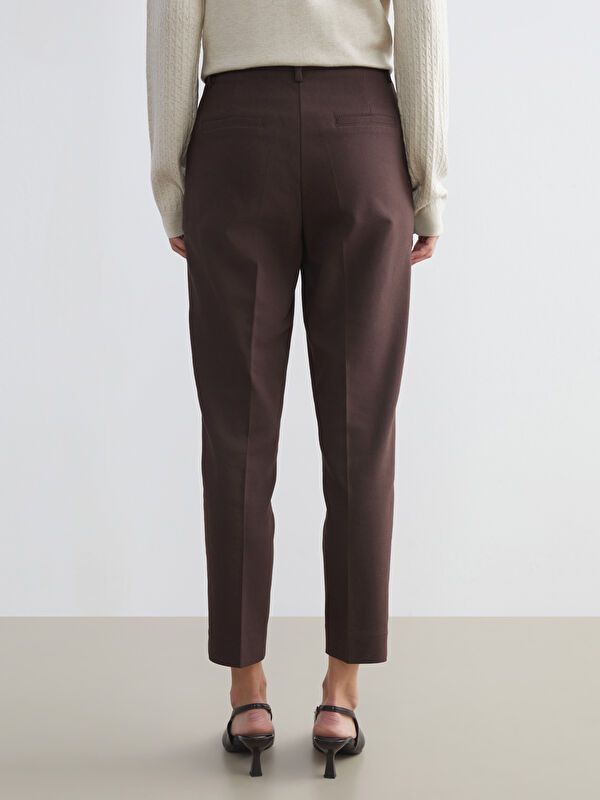 Moudda LC Waikiki - Pantalon tissé moyen Femme Brun foncé - Tunisie 4