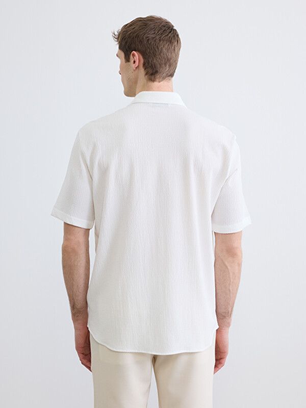 Moudda LC Waikiki - Chemise manches courtes en tissu pour Homme couleur Écru - Tunisie 4