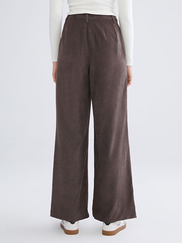 Moudda LC Waikiki - Pantalon tissé moyen Femme Brun - Tunisie 4