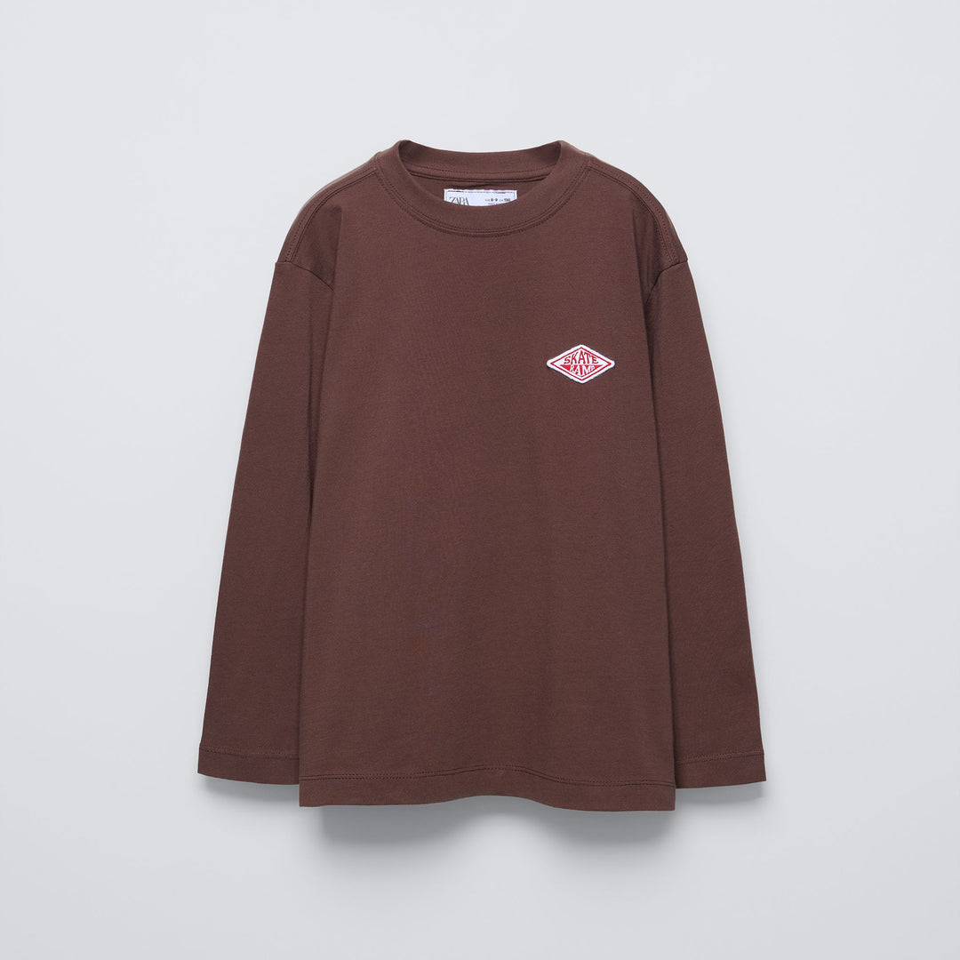 Moudda ZARA - T-shirt manches longues, patch rouge poitrine - Tunisie 1